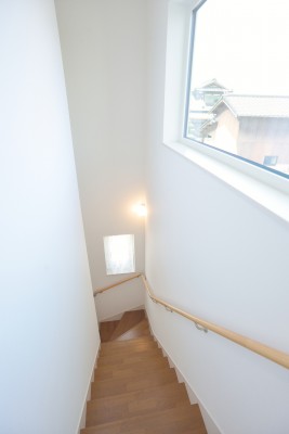 施工事例018-階段の写真